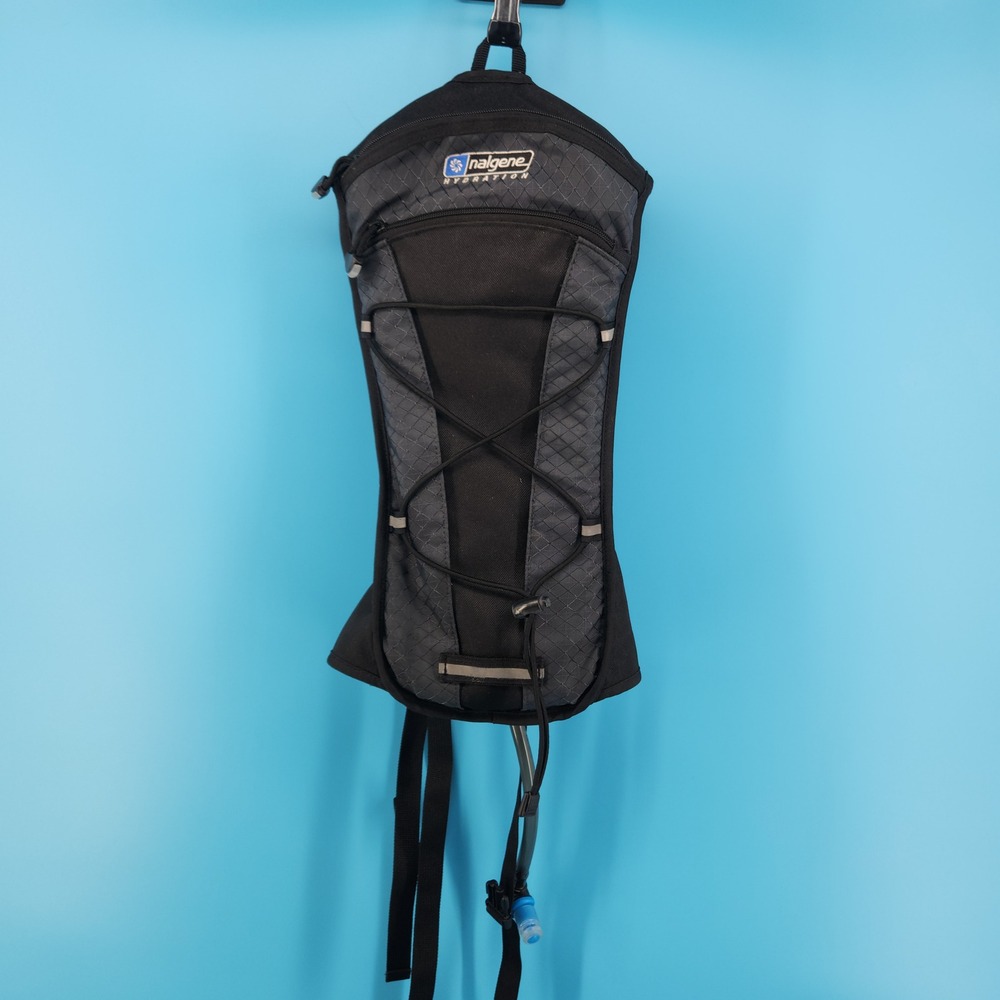 Nalgene Hydration Backpack Black Gray Reservoir Bladder Hiking Cycling 16in